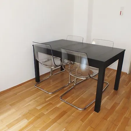 Lazar's 2 Near Castle *